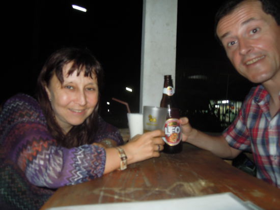 Alles Gute zum Geburtstag, Rupert! Prost! Das Bier ist fast so kalt wie das Wetter bei euch. 