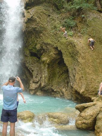 Cliffdiving