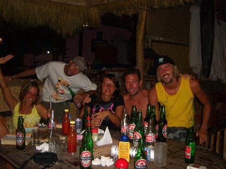 v.r. Alex,Daniel, Uschi, Mazel, Claudia.
Dreamland