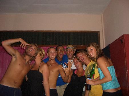 v.l.Chris,Smeeta,Linus,Monty,ich,Rita,....vergessen
