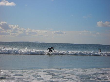 Tilo beim Surfen