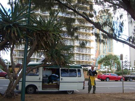 Surfers Paradies..good morning am Beach