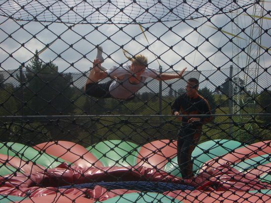 freefall , da freut man sich auf skydiven...