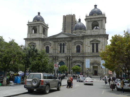 Die Kathedrale am Plaza Murillo