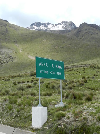 Der mit 4.338 m höchste Punkt der Straße zwischen Puno und Cusco