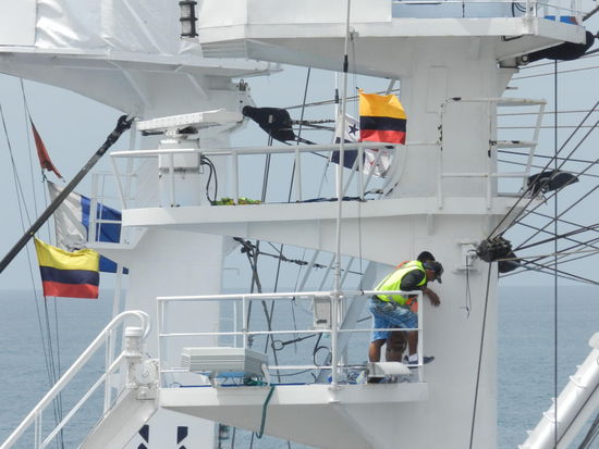 Ankunft im Hafen von Manta