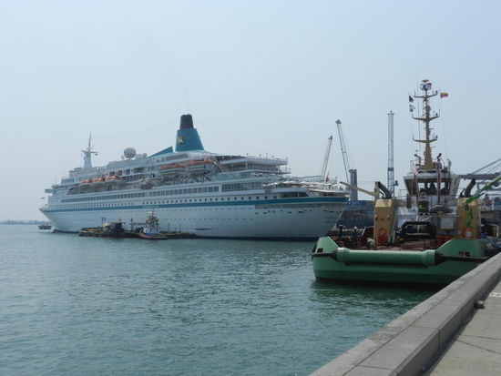 Im Hafen von Cartagena