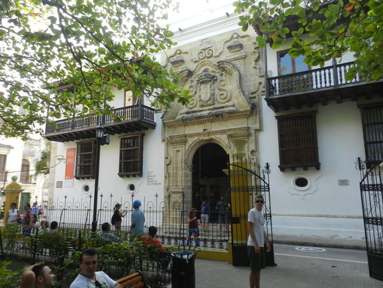 Es gibt in Cartagena tolle Fassaden zu bewundern