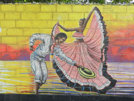 Wandgemälde an einer Hafenmauer