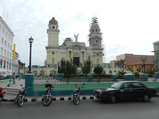 Und auch hier gibt es eine Kathedrale