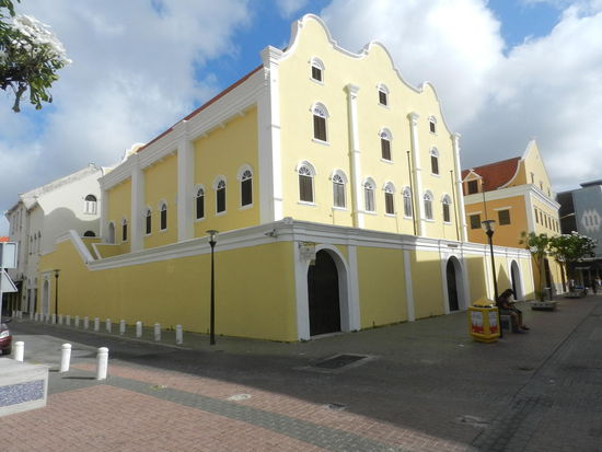 Die Mikve-Israel-Emanuel Synagoge in Willemstad
