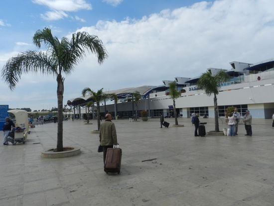 Und schon wieder am Flughafen ....