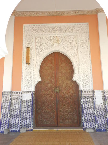 ... oder als Eingang in die Moschee ...