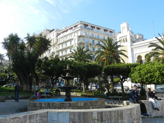 Brunnen im Park "Garten der Blumenuhr"