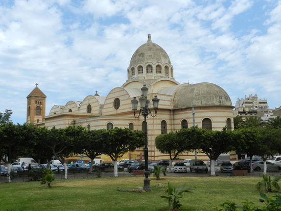 Die ehemalige Kathedrale Orans beherbergt heute eine Bibliothek