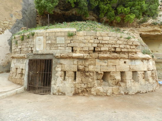 "Tambour San José", der wegen seiner Trommelform so genannte Haupteingang zum unterirdischen Kanalsystem aus dem 18. Jhdt.