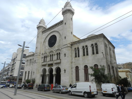 Ehemals die "Grande Synagoge" beherbergt dieses Gebäude heute eine Moschee