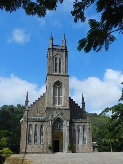 Die Kirche von Baie Lazare.