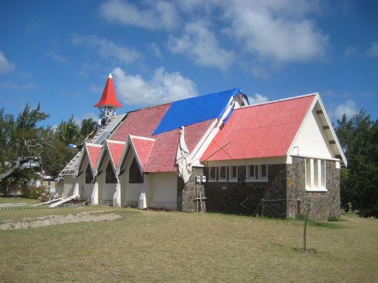 Von der gegenüberliegenden Seite sieht es nicht ganz so schrecklich aus.
