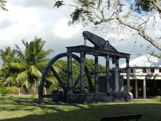 Energie wurde hier früher selbst erzeugt, u.a. durch das Verbrennen von Abfallresten aus der Produktion.