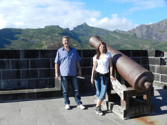 Auf der Mauerkrone des Forts
