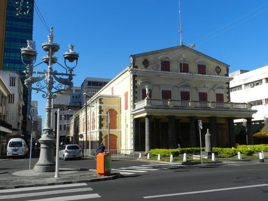 Das alte Theater in Port Louis.