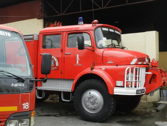 ... um wieder einmal ein internationales Sammelsurium an Altfahrzeugen zu sehen.