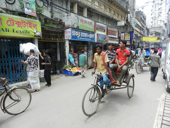 Von der Hindustreet gehen viele kleine Gassen durch die Altstadt