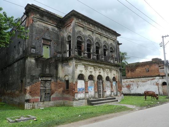 Könnten diese Gebäude doch alle restauriert werden...