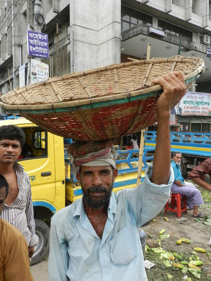Lastenträger auf dem Großmarkt