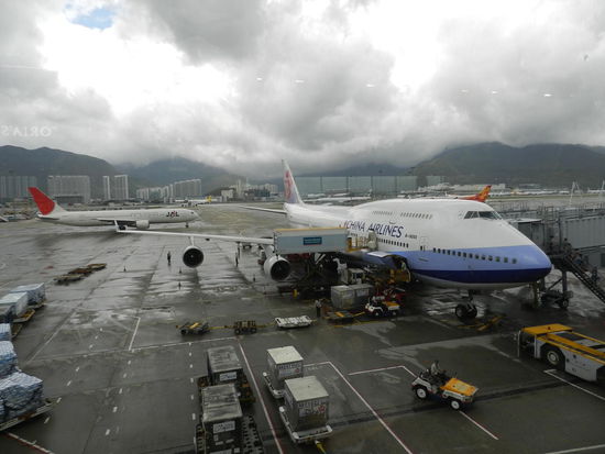 Noch steht die 747 auf dem Flughafen in Hongkong, doch in knapp über einer Stunde wird sie in Taipeh landen.