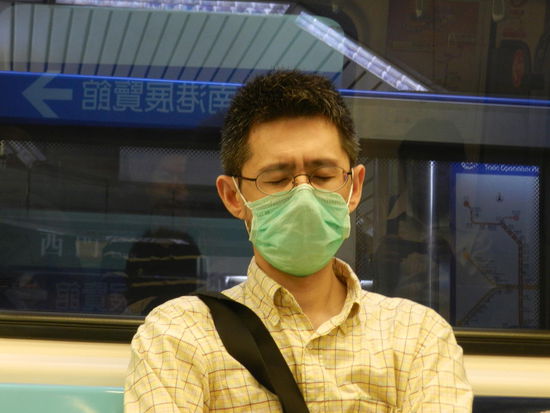 In der U-Bahn schläft es sich ganz ordentlich...