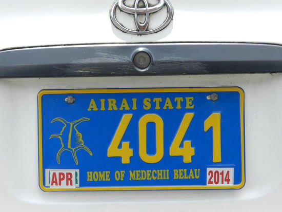 Schöne, bunte Autokennzeíchen gibt es auf Palau