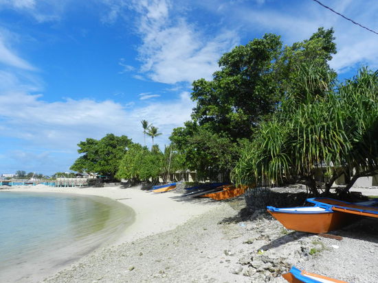... und schöne Sandstrände gibt es auch.