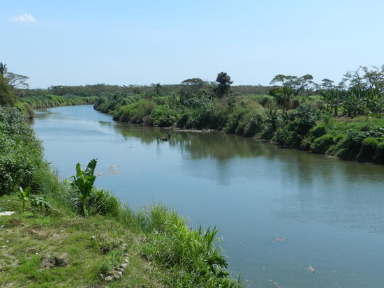 Der Flußlauf grenzt die Innenstadt zu den Außenbezirken ab