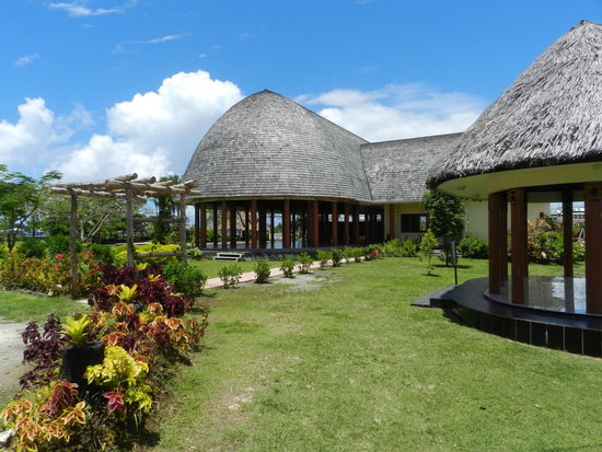 Das Touristoffice ist in ein Ensemble von Nachbauten eines typischen samoanischen Dorfes eingebettet