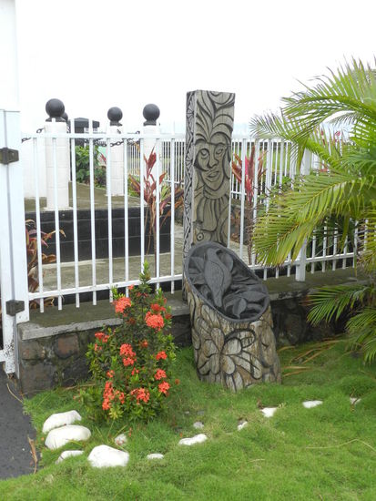 Die Grabstätten der Chiefs sind schön geschmückt