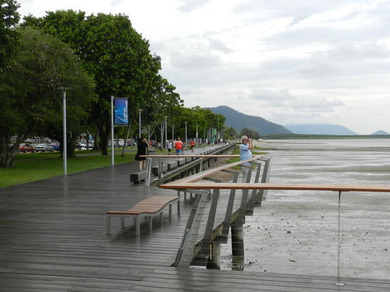 Die Esplanade bei Regen