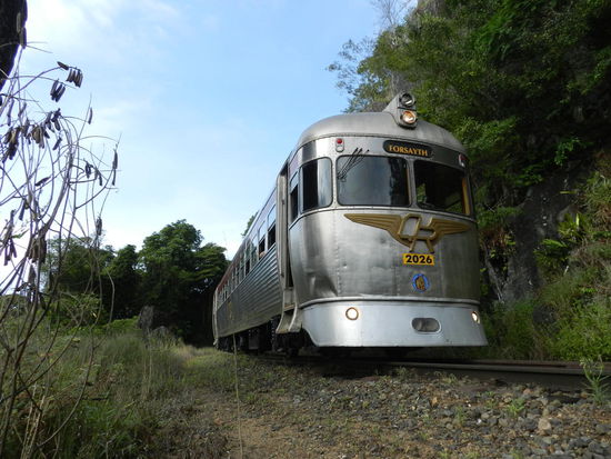 Der Savannahlander, ein weiterer Oldtimerzug, der ins nördliche Outback fährt