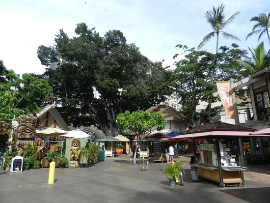 Der "international Market" ist ein Touristen-Nepp-Ramsch-Ort, aber trotzdem nett anzusehen