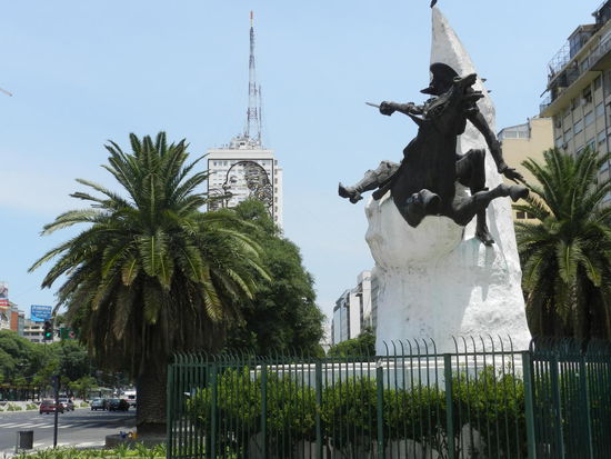 Evita Peron auf der Ave del 9 Julio