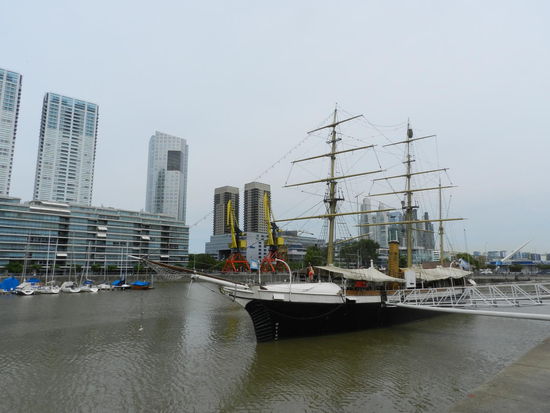 Museumsschiff im Hafen
