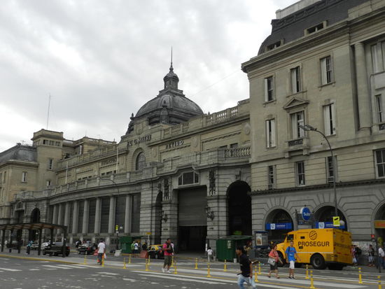 Bahnhof Retiro