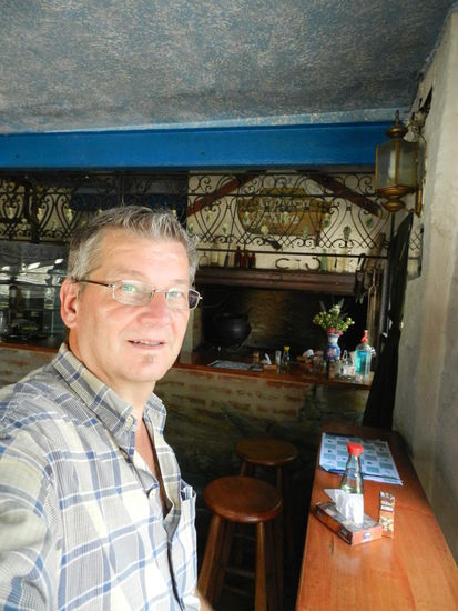 Mittagessen in einer Eckkneipe