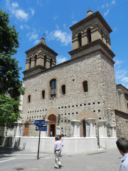Die älteste Kirche in Cordoba, die Jesuitenkirche auf dem Gelände der Universidad Nacional