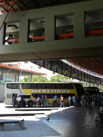 Das  Busterminal in Cordoba - 2 Terminals mit 90 Plattformen!
