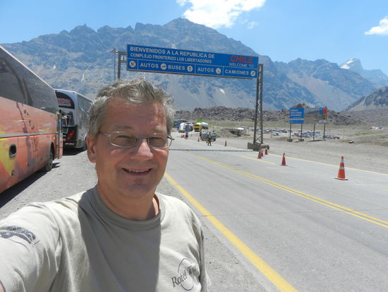 Selfie vor dem Grenzübergang nach Chile ...