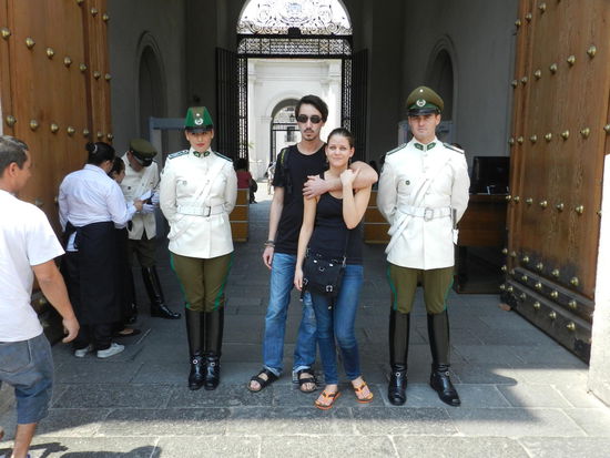 Wachposten vor dem Eingang zum Präsidentenpalast