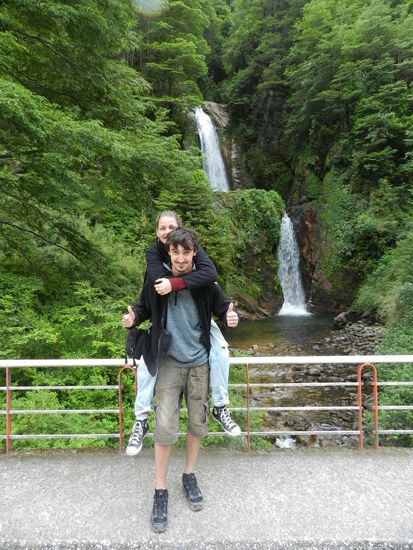 An den "Cascades del Virgen" am Rio Simpson