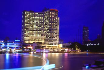 Unser gebuchtes Hotel in Bangkok Teil 2
The Royal Orchid Sheraton Hotel & Tower
Siphya Road 2 Captain Bush Lane
10500 Bangkok / Thailand
Tel: (+66)2/266 0123
Fax: (+66)2/236 8320